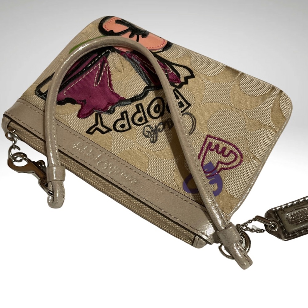 Coach Beige Signature Poppy Wristlet with Pink & Purple Floral Applique - Picture 5 of 10